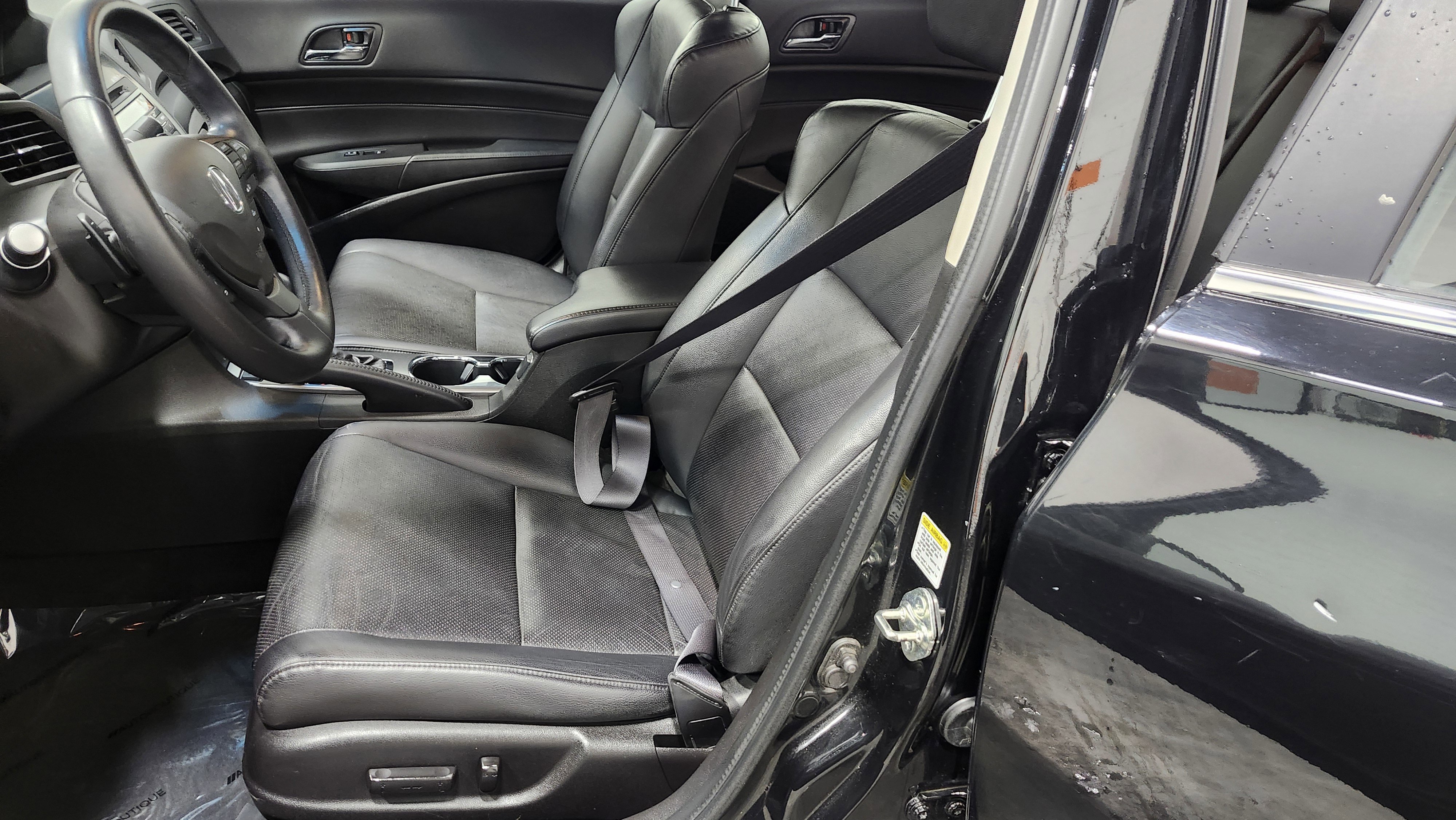 Used 2013 Acura ILX w/ Technology Package image 22