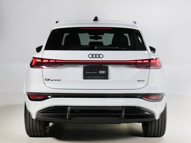 Certified 2027 Audi Q6 e-tron Premium Plus w/ Premium Plus AWD/4WD image 7