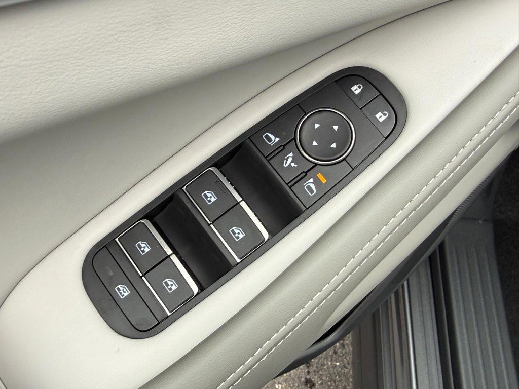 New 2026 INFINITI QX60 Luxe w/ Cargo Package image 12