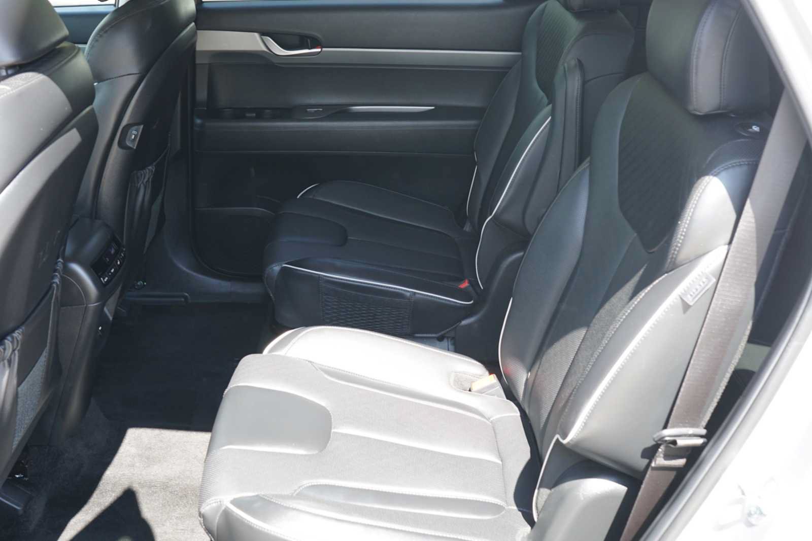 Used 2025 Hyundai Palisade SEL FWD image 20