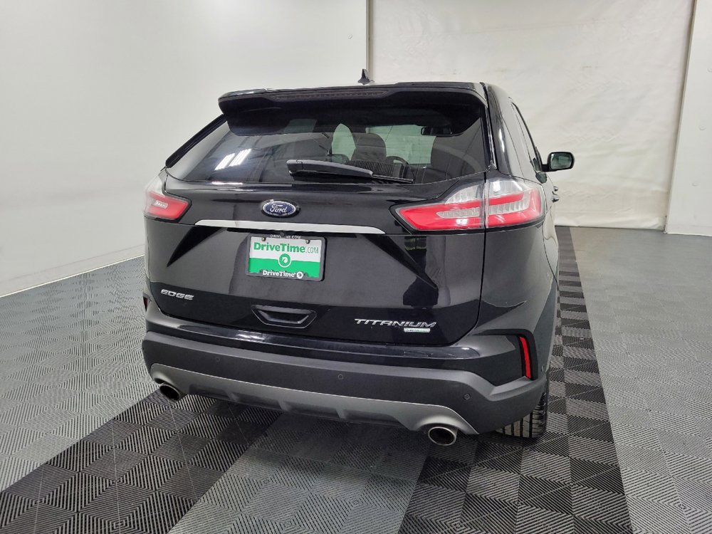 Used 2019 Ford Edge Titanium w/ Equipment Group 301A image 7