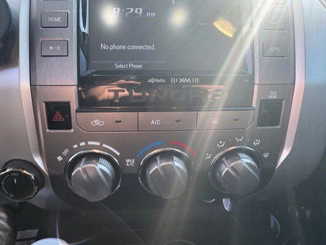 Used 2018 Toyota Tundra SR5 w/ SR5 Upgrade Package image 20
