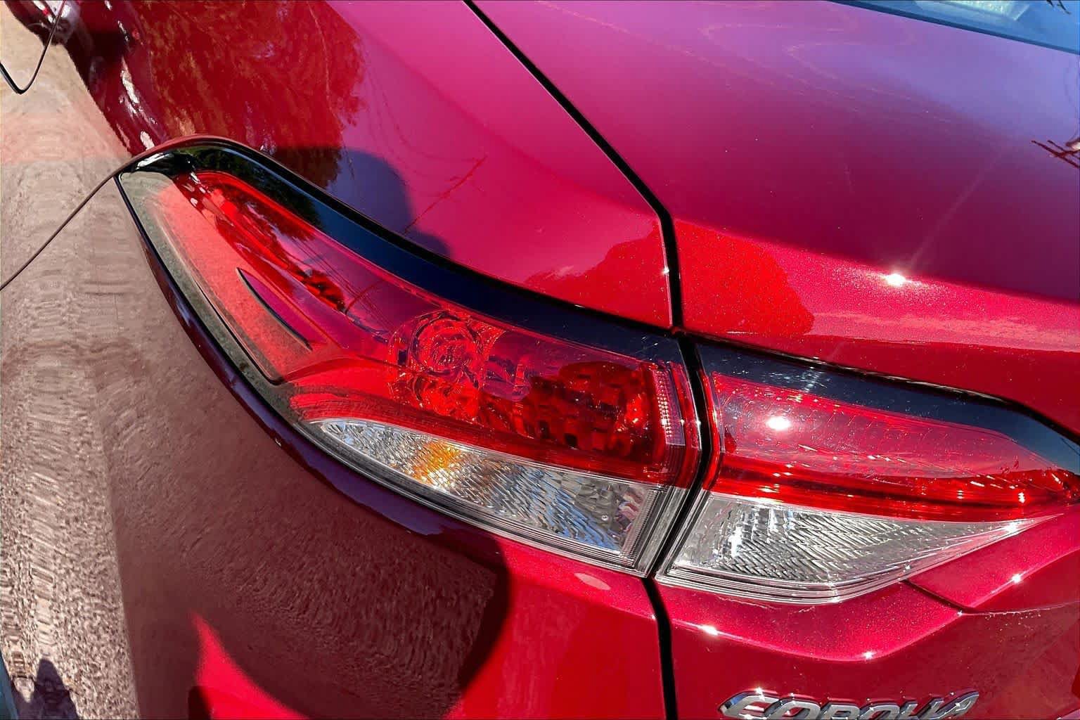 Used 2026 Toyota Corolla LE FWD image 28