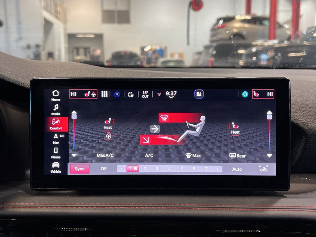 Used 2024 Dodge Hornet R/T Plus AWD/4WD image 25