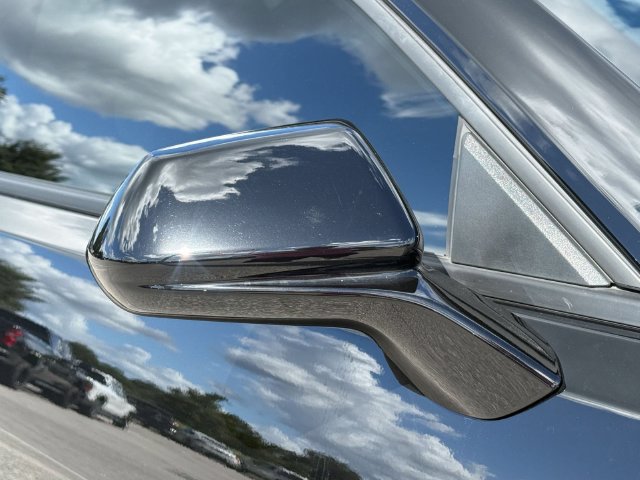 Used 2022 Chevrolet Camaro LT w/ Technology Package RWD image 11