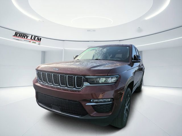 Used 2024 Jeep Grand Cherokee Limited image 6