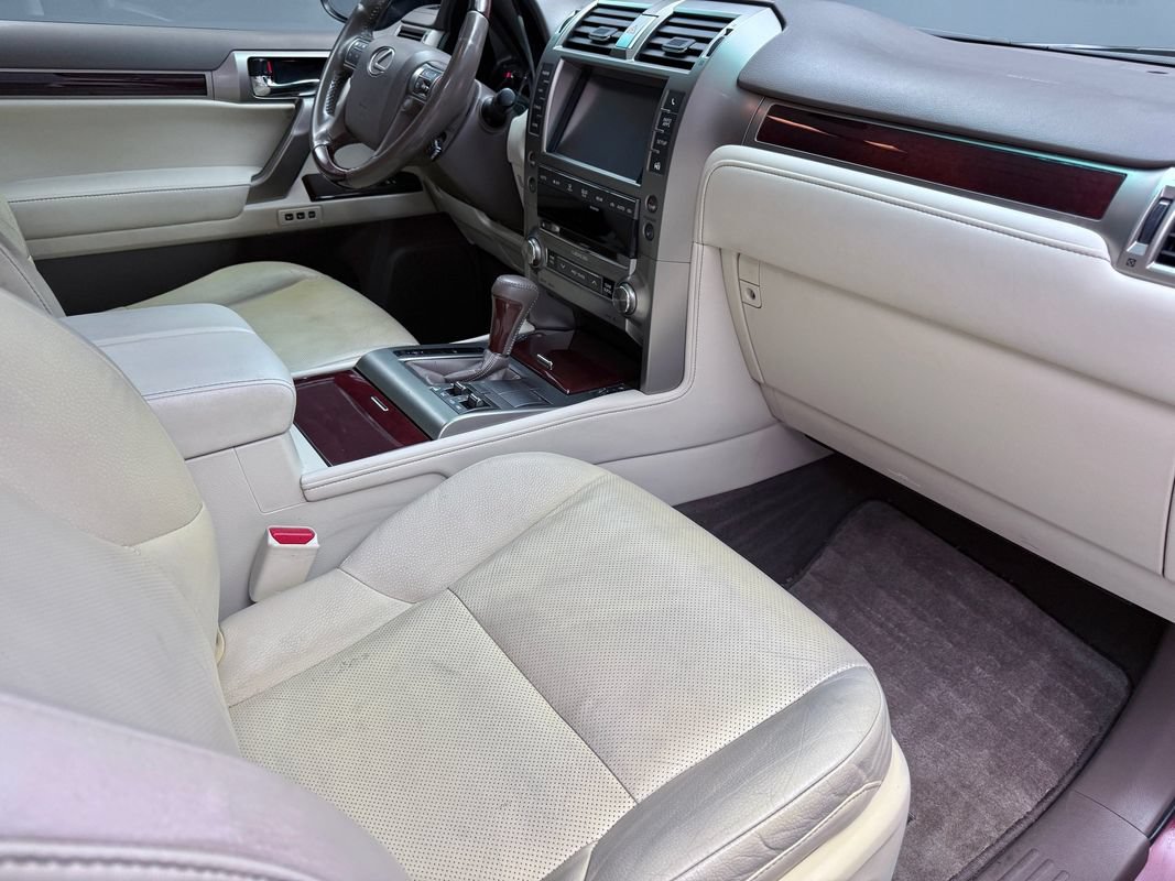 Used 2017 Lexus GX 460 Premium AWD/4WD image 10