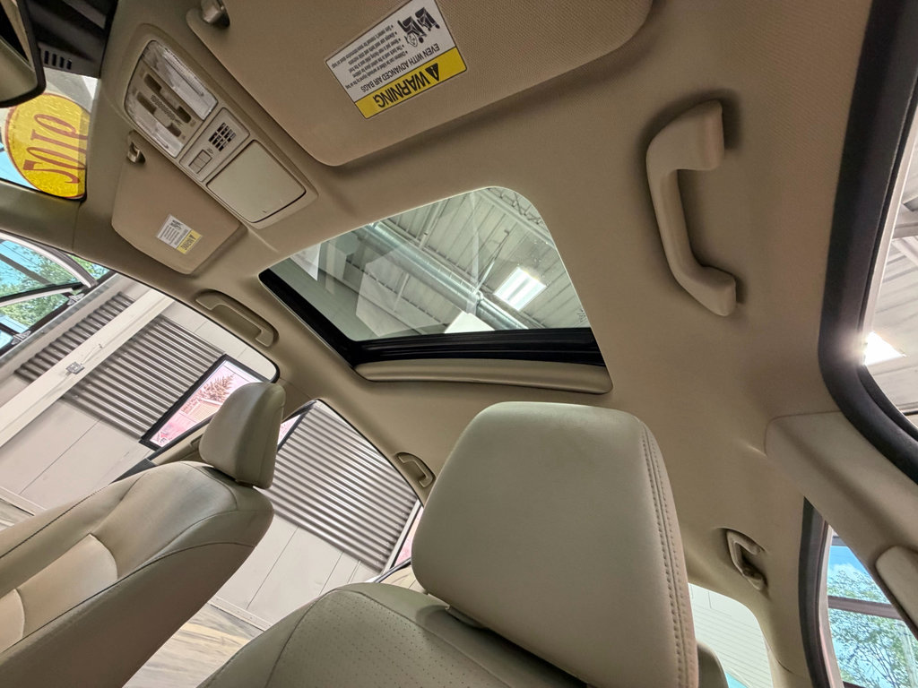 Used 2016 Honda Accord Touring image 8