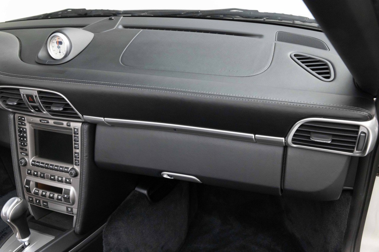 Used 2006 Porsche 911 Carrera S RWD image 32