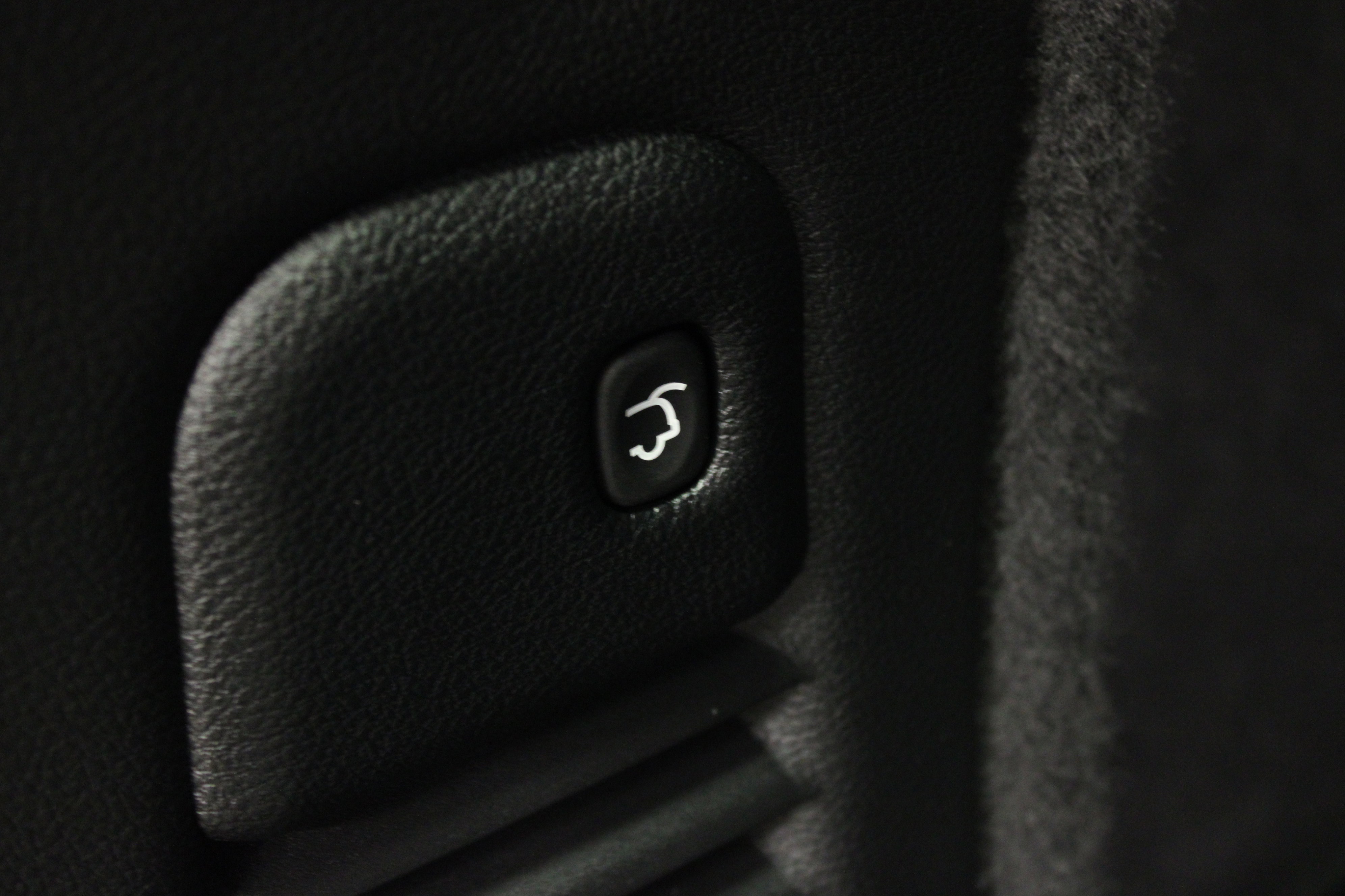 Used 2025 Dodge Durango SRT Hellcat AWD/4WD image 14