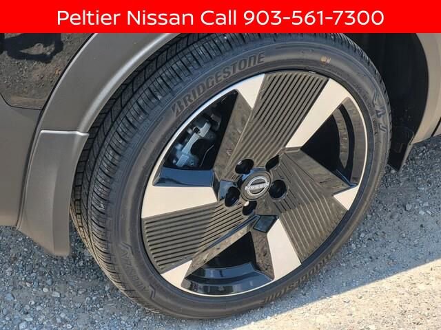 New 2025 Nissan Kicks SR w/ Illumination Package image 5