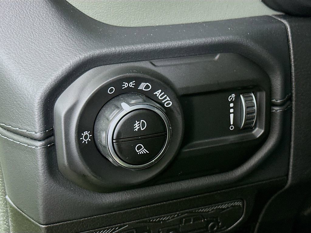 New 2026 Jeep Gladiator Mojave AWD/4WD image 15