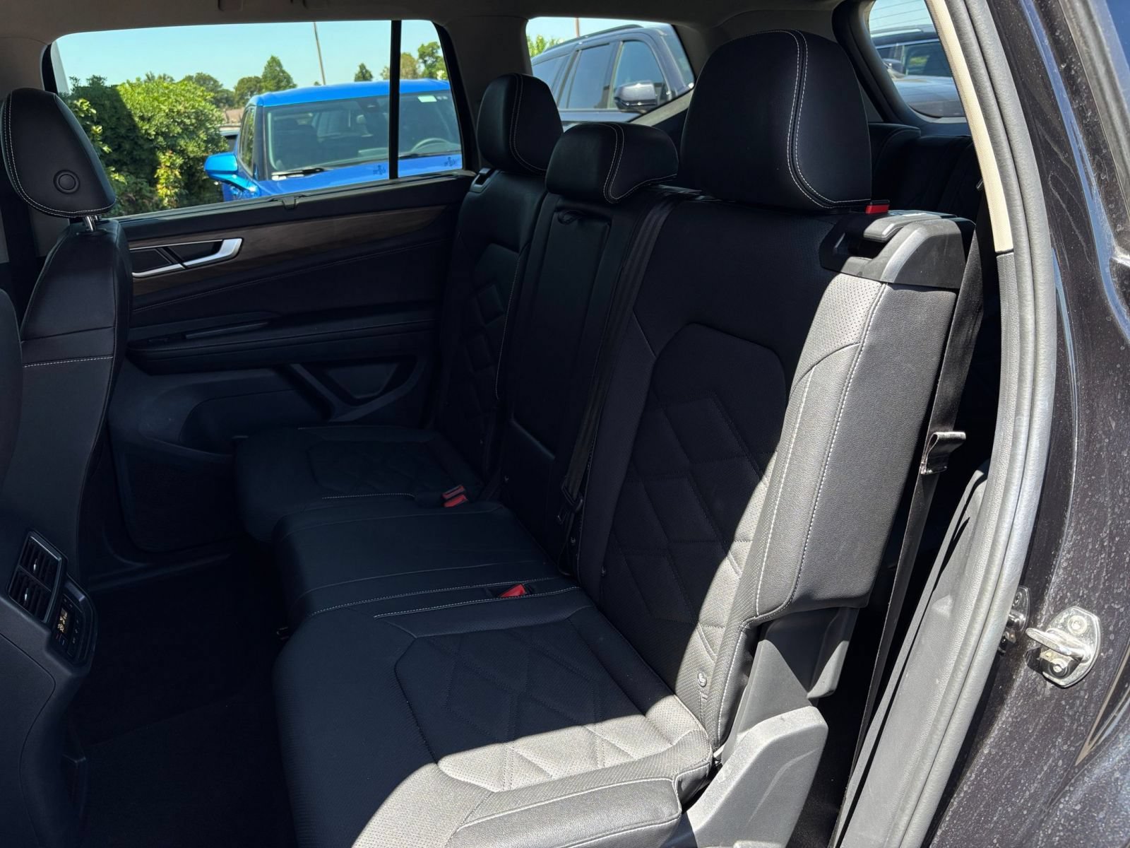 Used 2026 Volkswagen Atlas SE AWD/4WD image 40