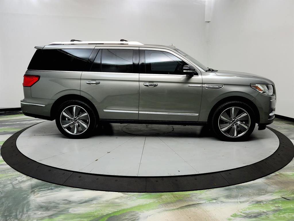 Used 2019 Lincoln Navigator Reserve w/ Cargo Package image 4