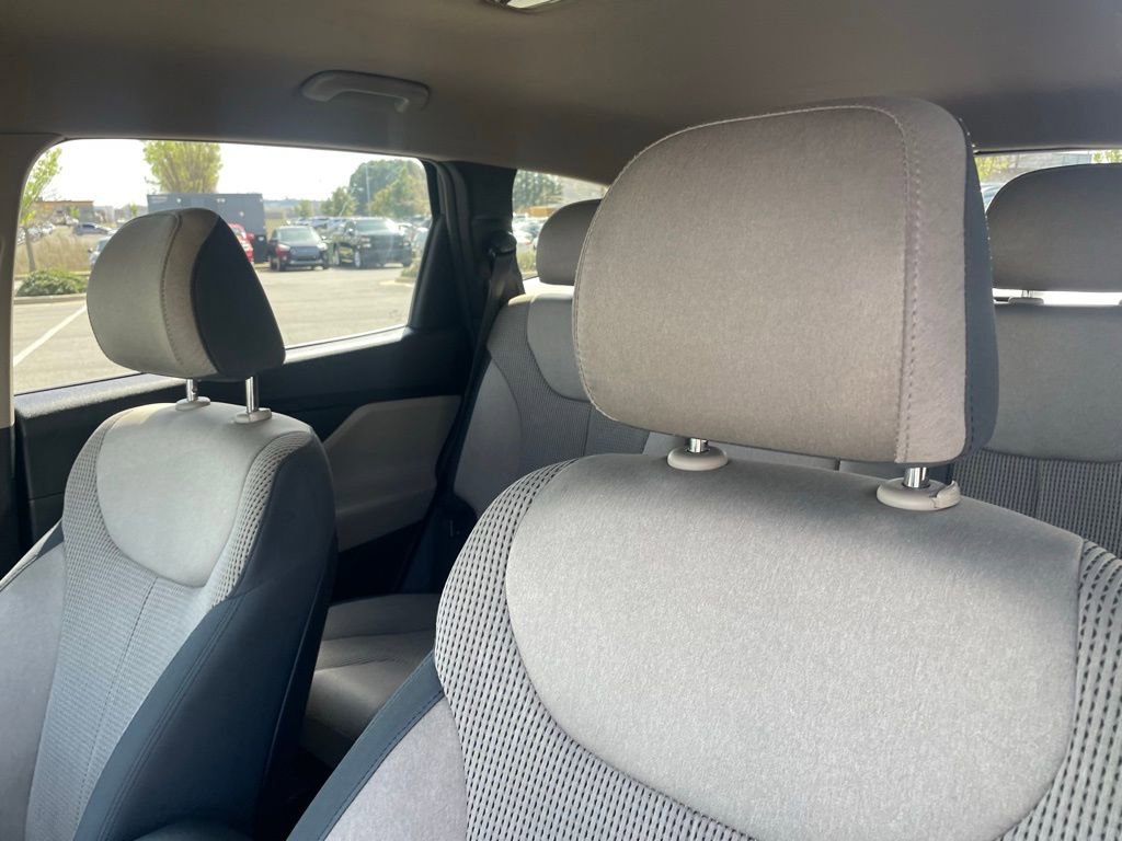 Used 2021 Hyundai Santa Fe SE w/ Cargo Package image 19