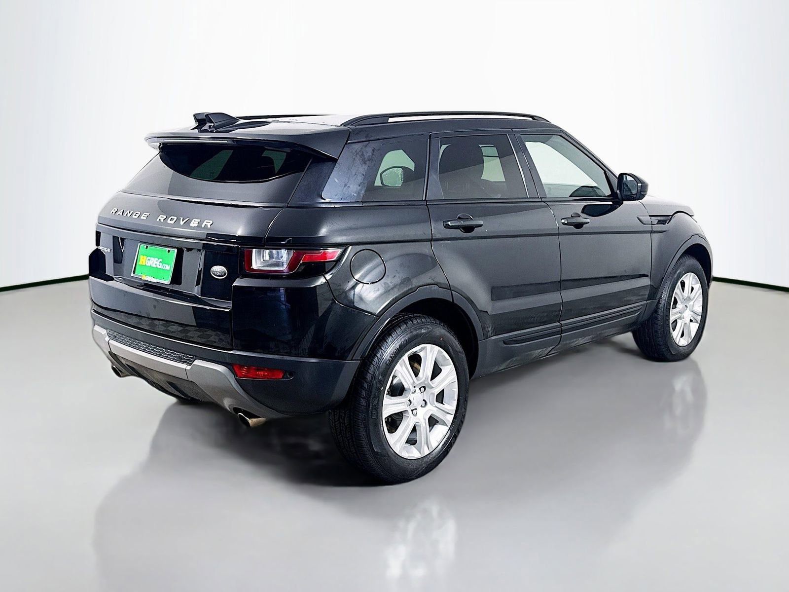 Used 2017 Land Rover Range Rover Evoque SE Premium image 7