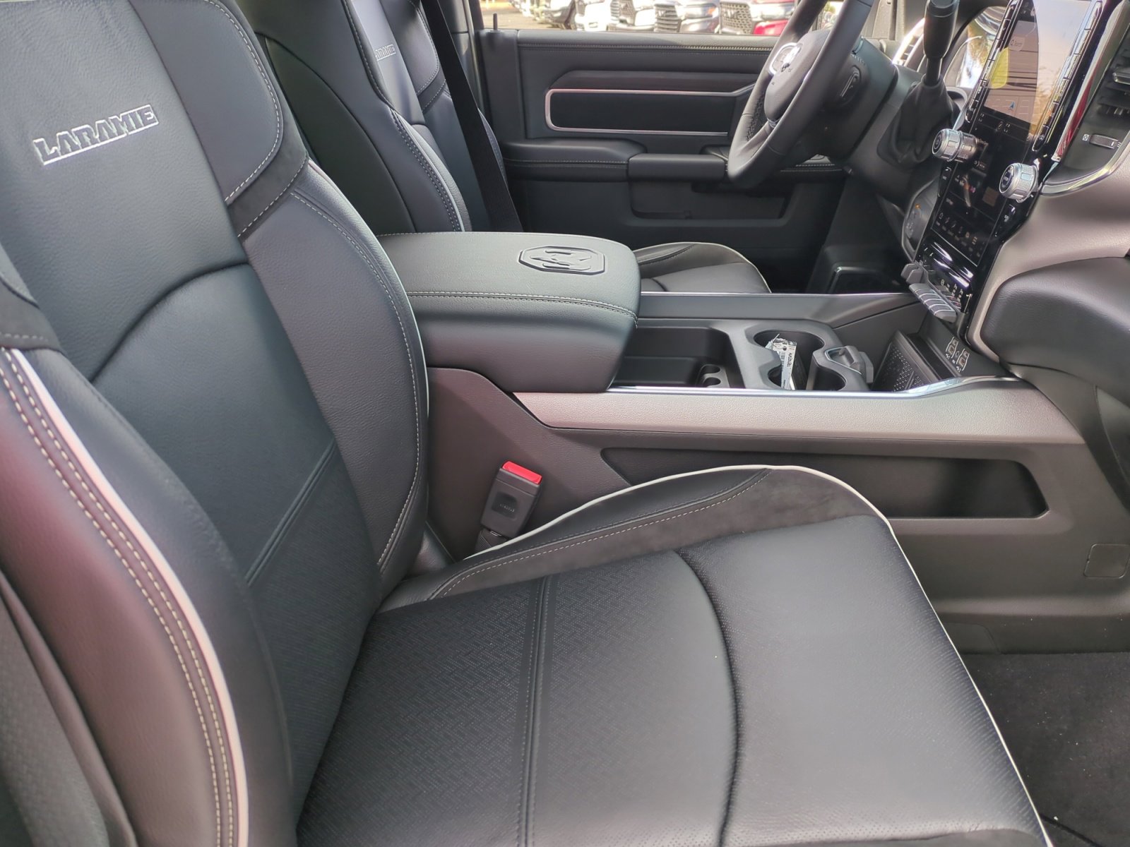 New 2026 RAM 2500 Laramie w/ Sport Appearance Package image 19