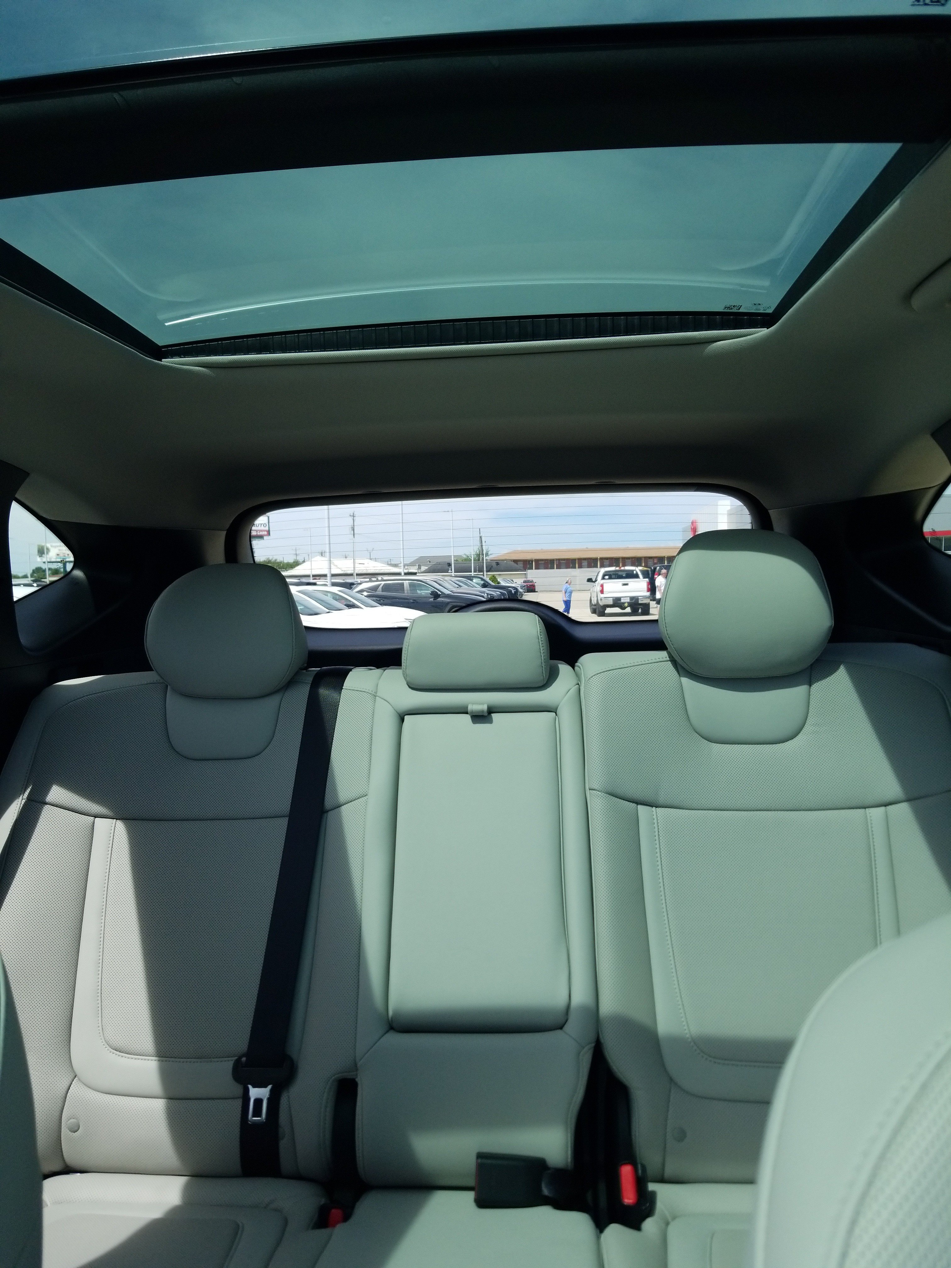 New 2026 Hyundai Tucson Limited FWD image 22