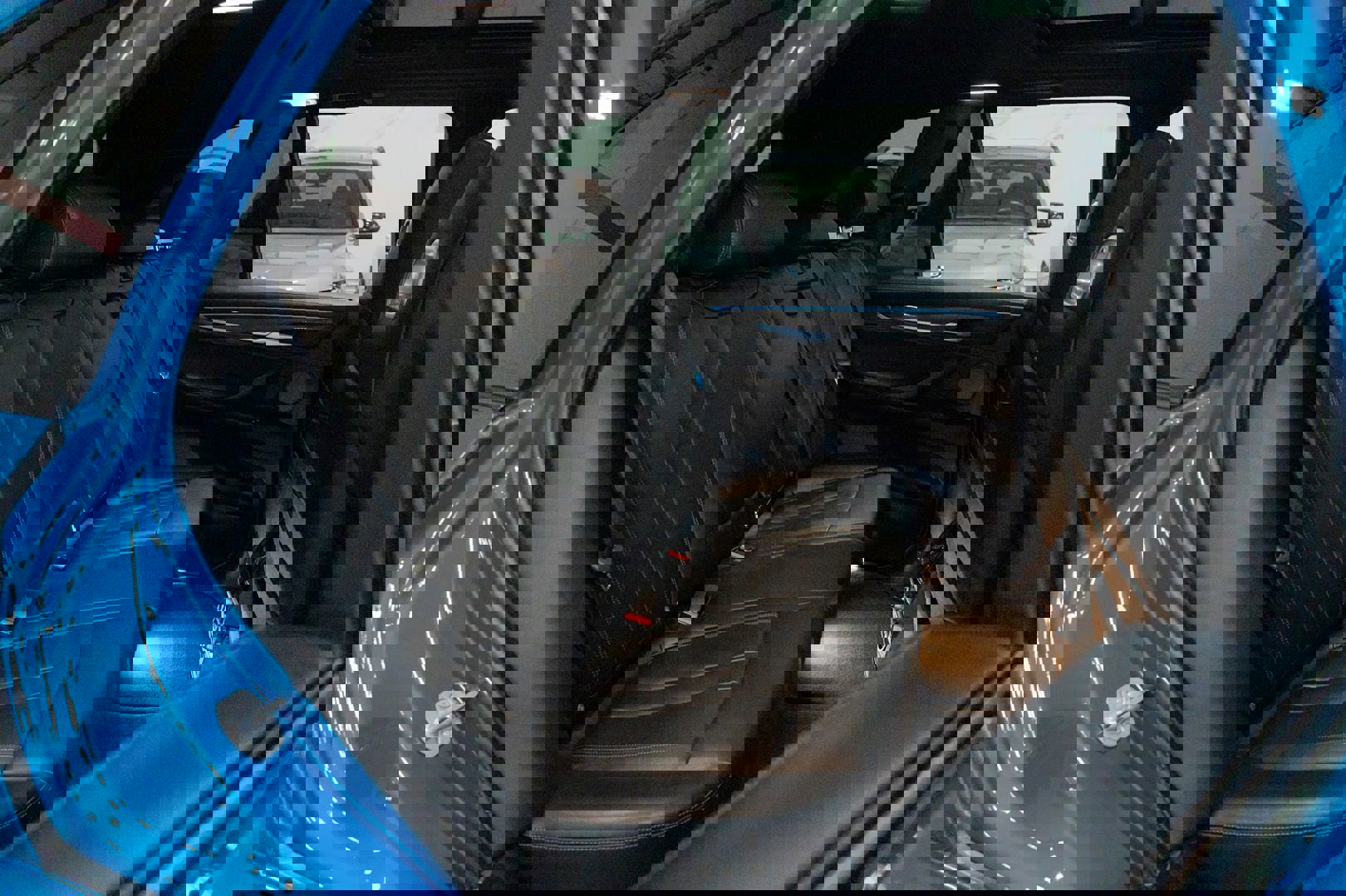 Used 2018 BMW X5 M image 28