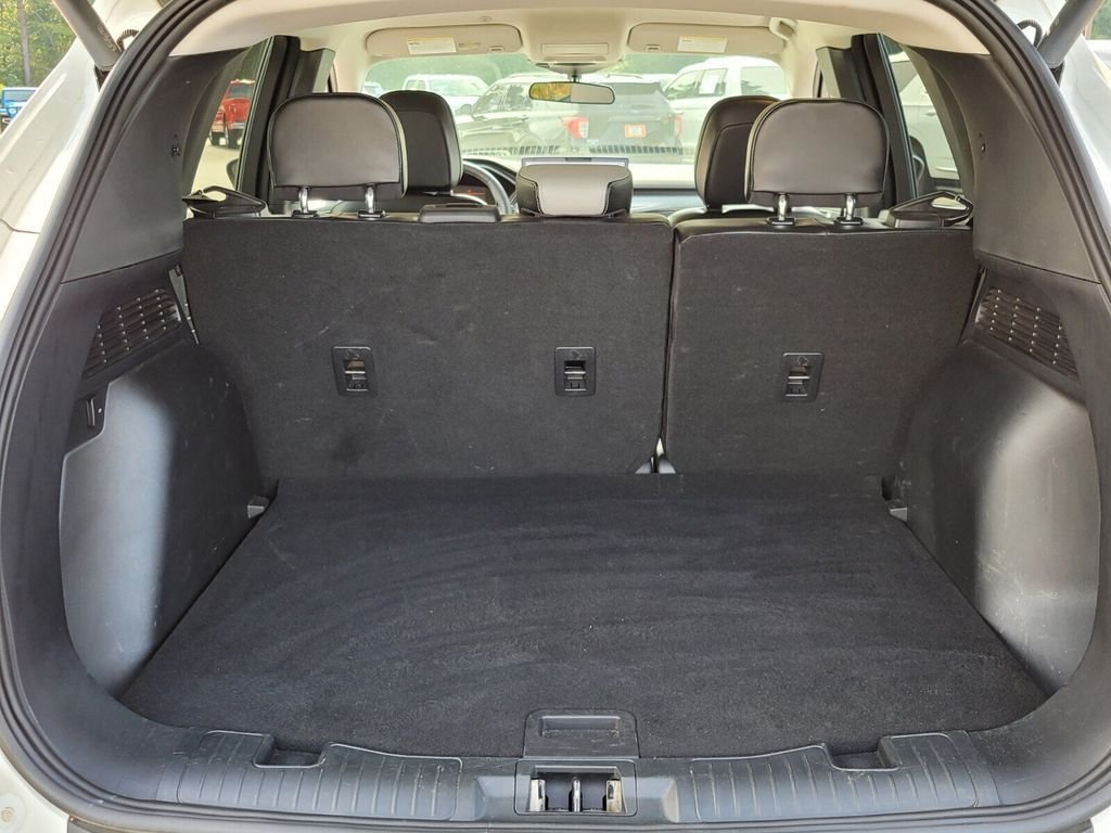 Used 2024 Ford Escape SE FWD image 11