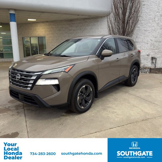 Used 2024 Nissan Rogue SV