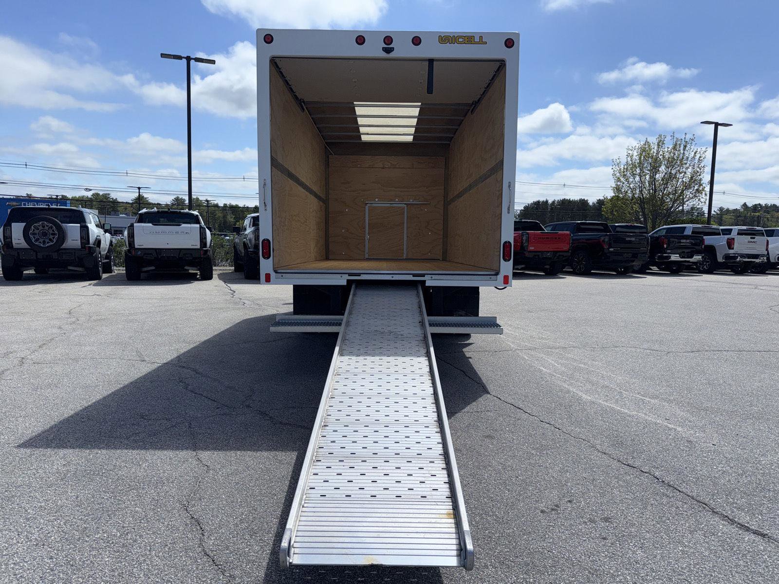 New 2025 GMC Savana 3500 w/ Power Convenience Package image 20