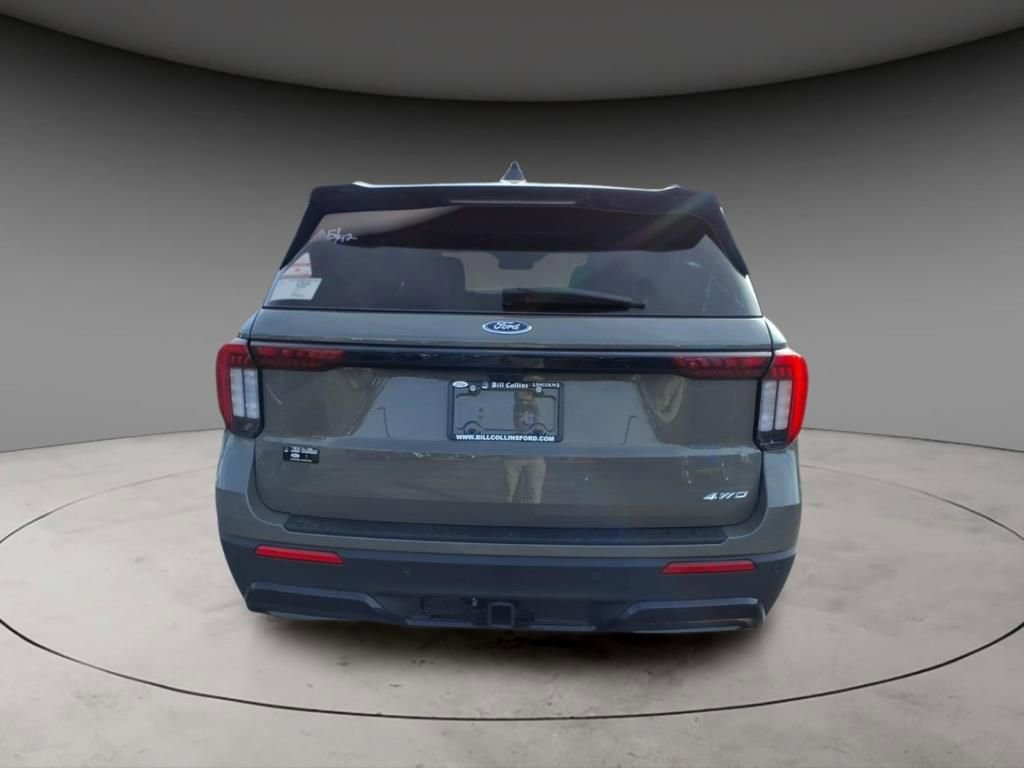 New 2026 Ford Explorer ST-Line w/ ST-Line Street Pack image 7