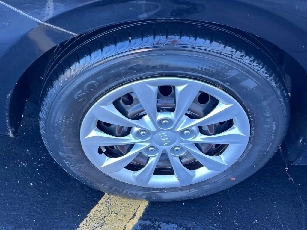 Used 2019 Kia Forte Sedan FWD image 5