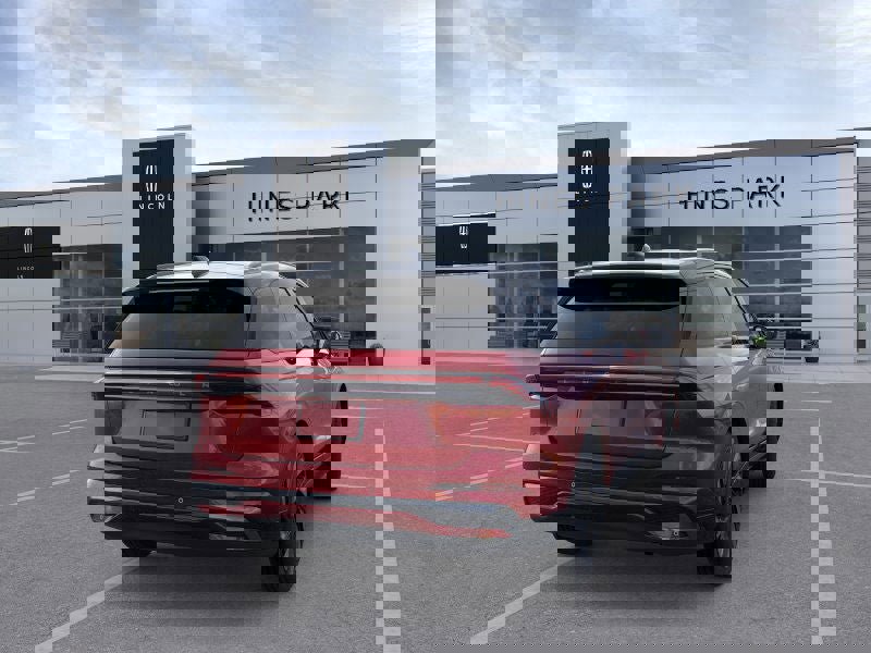 New 2026 Lincoln Nautilus Reserve w/ Jet Appearance Package image 8