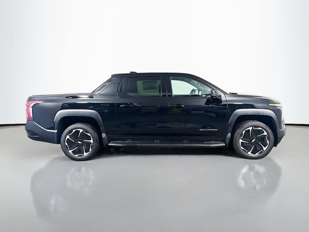New 2026 Chevrolet Silverado EV LT image 4