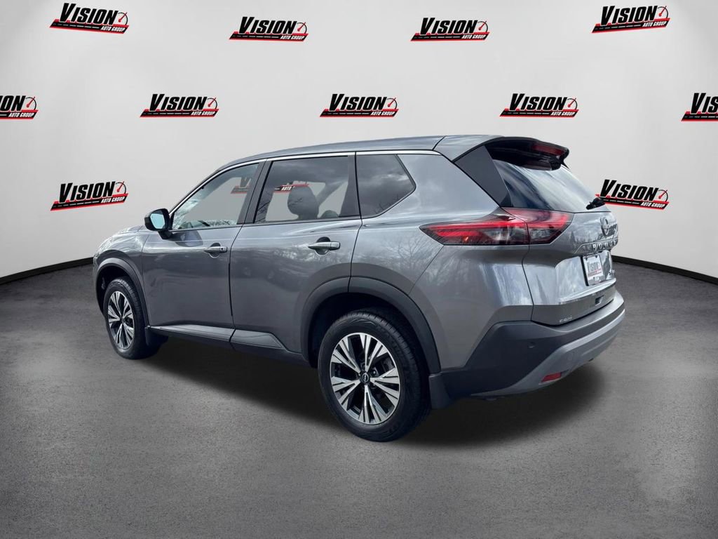 Used 2023 Nissan Rogue SV image 7