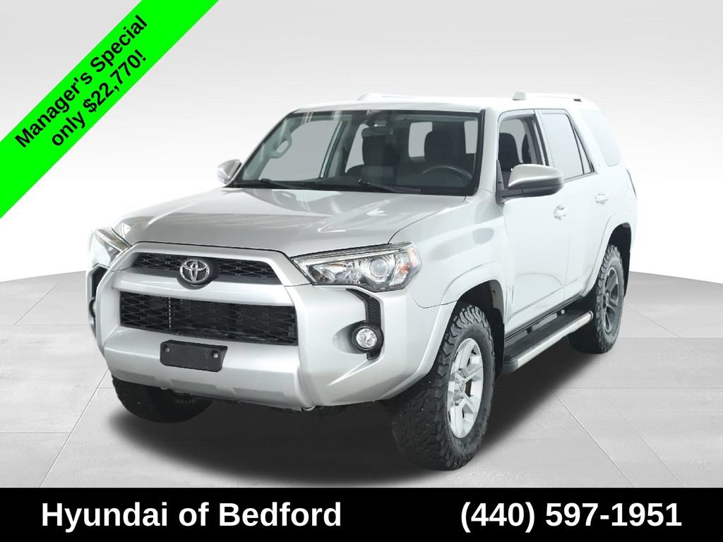 Used 2016 Toyota 4Runner SR5 AWD/4WD image 3