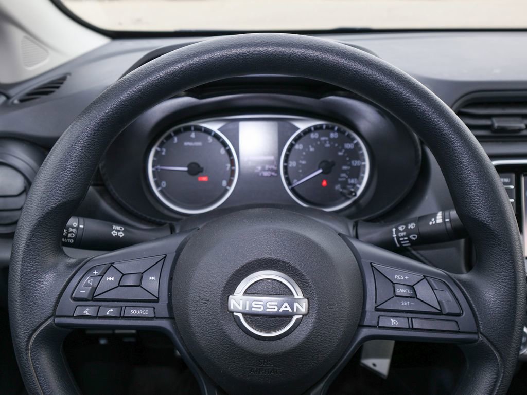 Used 2024 Nissan Versa S FWD image 12