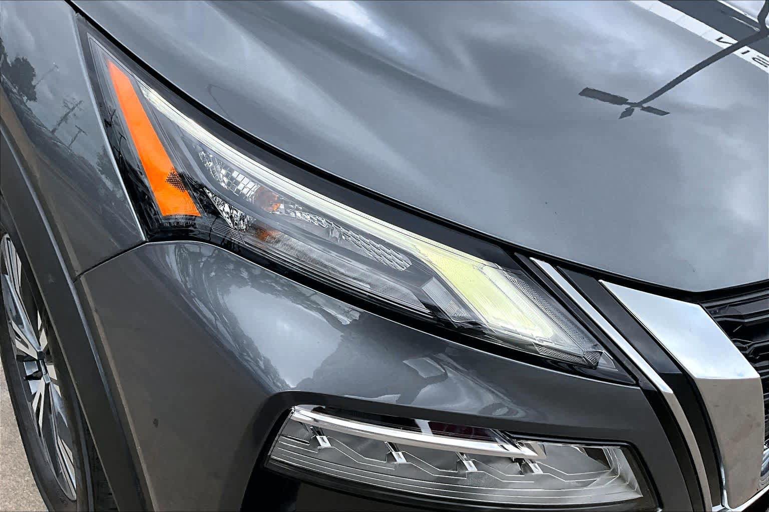 Certified 2023 Nissan Rogue SV w/ SV Premium B Package FWD image 26