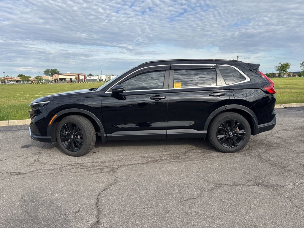 Used 2024 Honda CR-V Sport Touring image 11