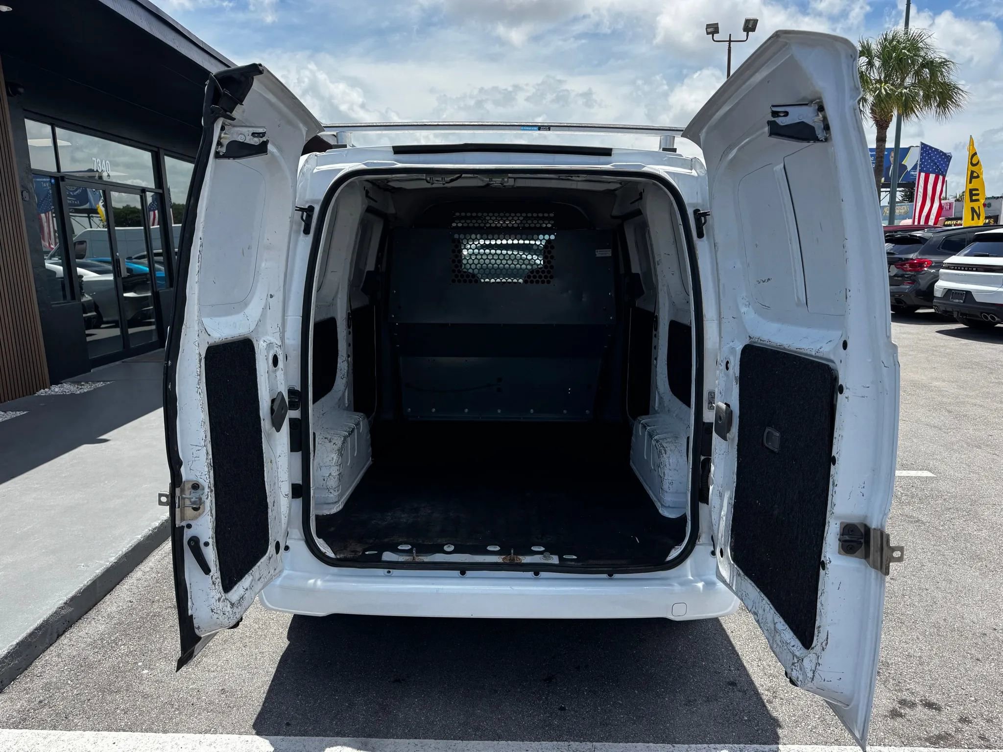 Used 2021 Nissan NV200 S image 9