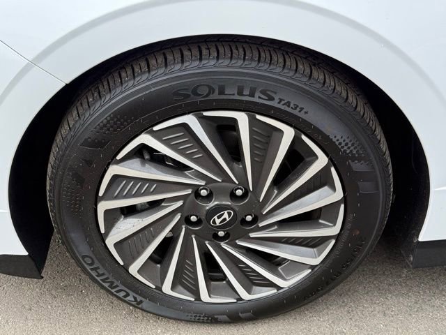 Certified 2024 Hyundai Sonata SEL image 11