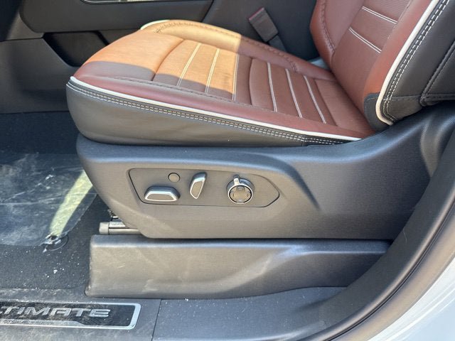 New 2026 GMC Sierra 2500 Denali Ultimate AWD/4WD image 13