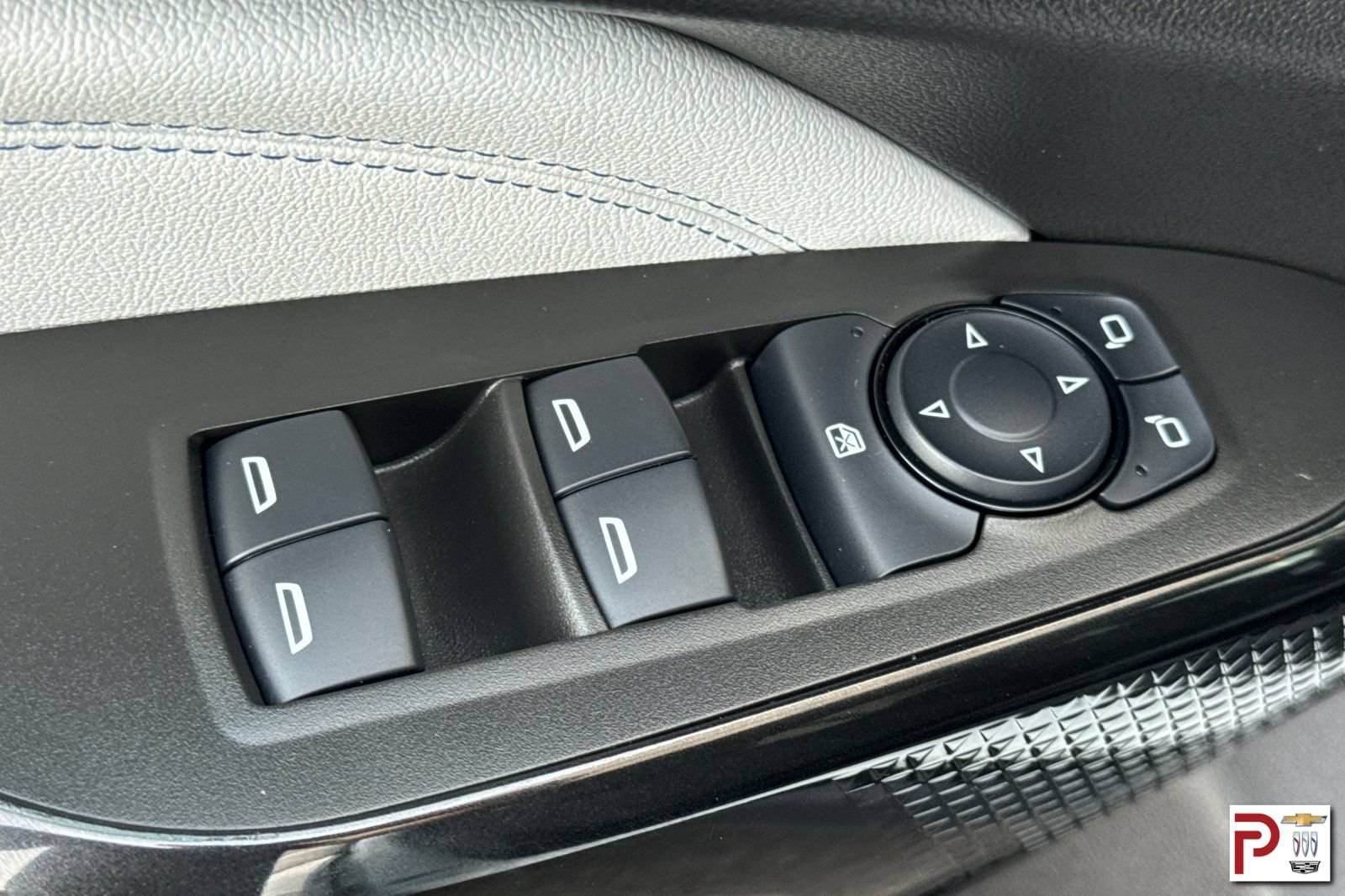Certified 2024 Chevrolet Trax LT FWD image 12