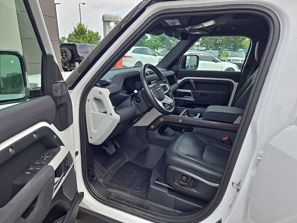 Used 2023 Land Rover Defender 110 S AWD/4WD image 16