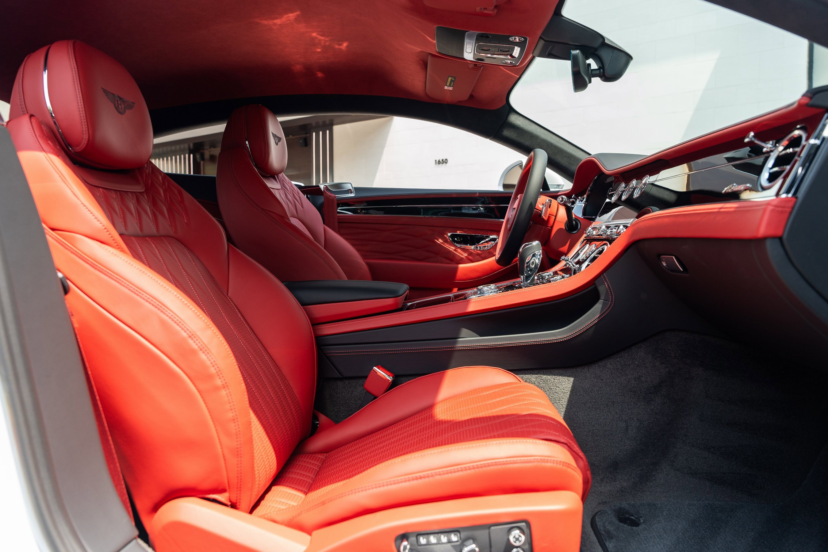 Used 2024 Bentley Continental GT Azure image 29