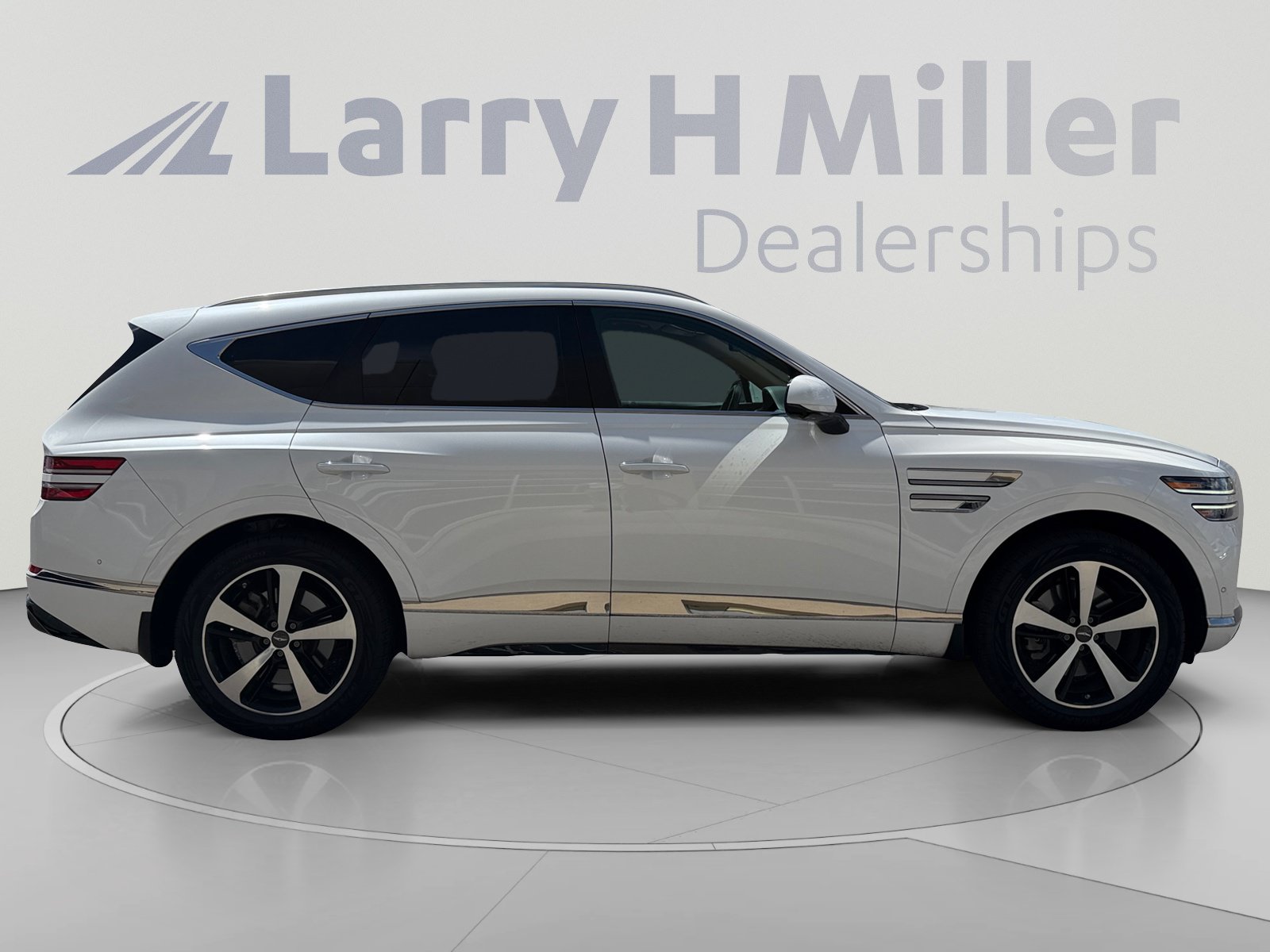 Used 2021 Genesis GV80 2.5T w/ Advanced Package 02 AWD/4WD image 6