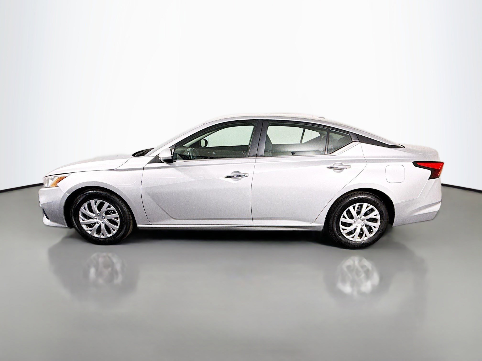 Used 2020 Nissan Altima 2.5 S image 6