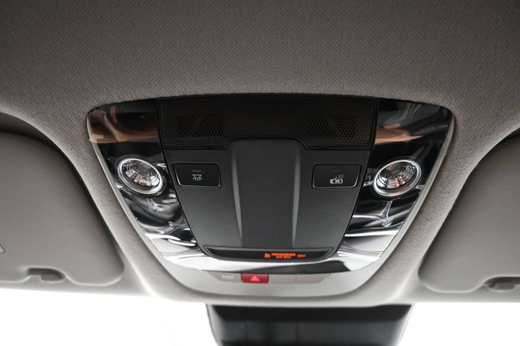 Certified 2025 Kia Seltos S AWD/4WD image 17