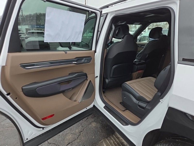 New 2026 Kia EV9 GT-Line image 25