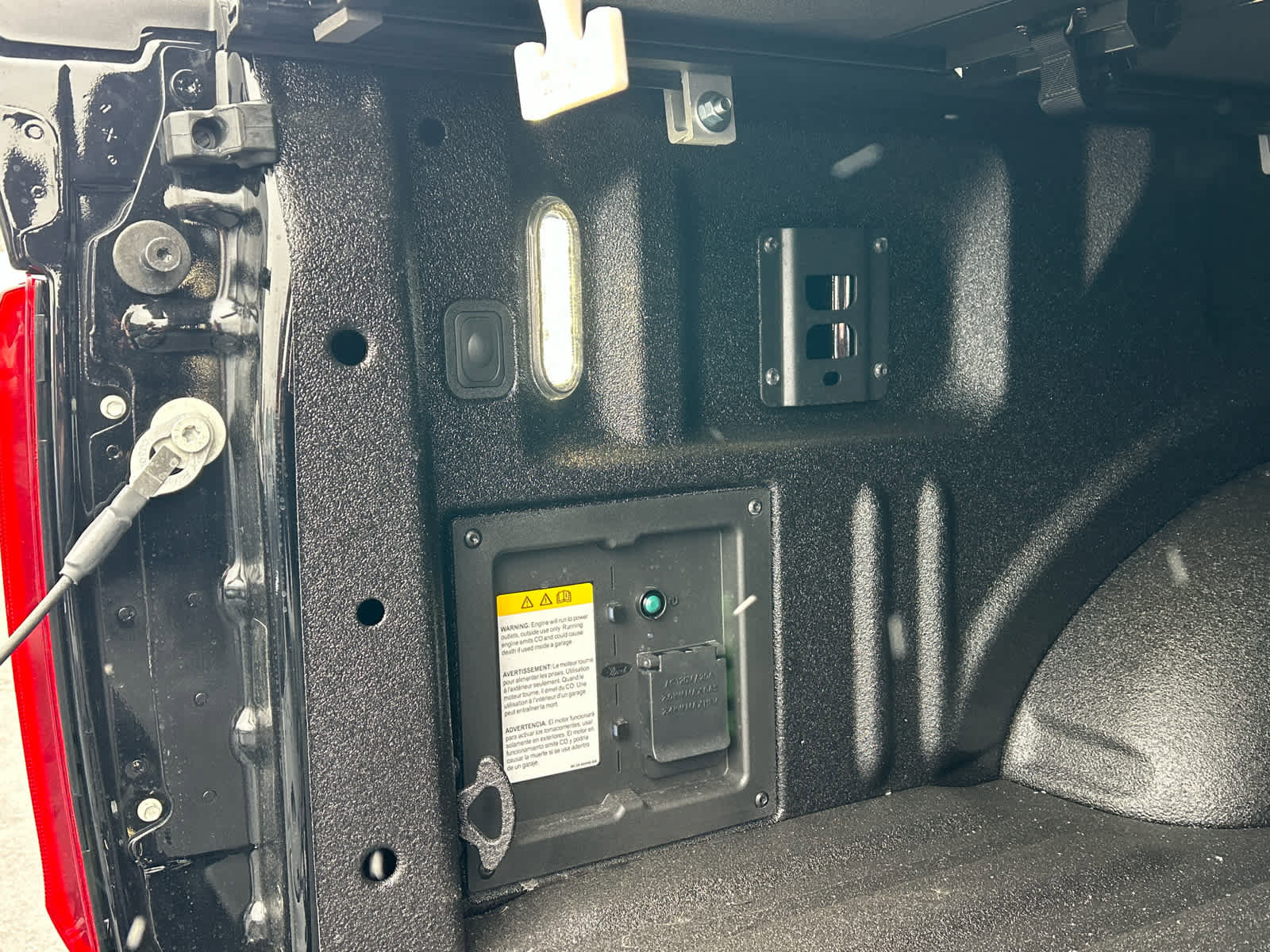 New 2025 Ford F150 Platinum w/ FX4 Off-Road Package image 8