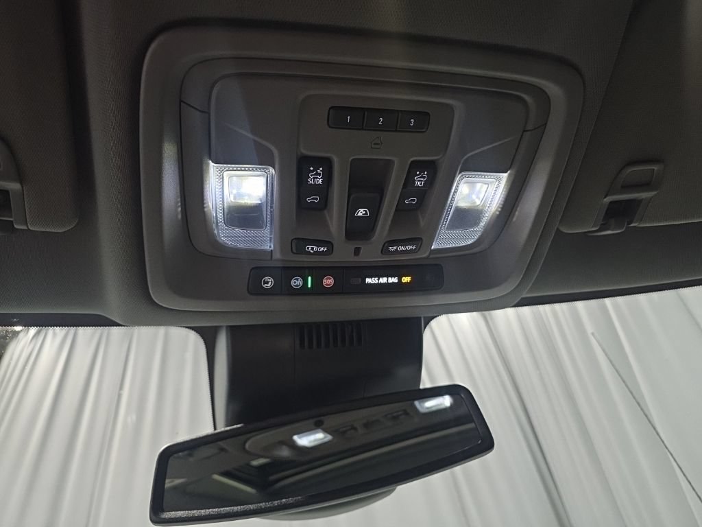 Used 2023 GMC Sierra 1500 Denali AWD/4WD image 22