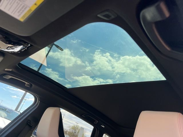 Used 2025 BMW X3 xDrive30i w/ Premium Package image 13