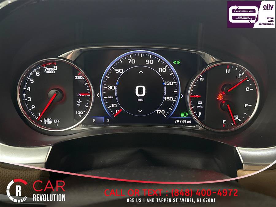 Used 2023 Chevrolet Traverse Premier FWD image 29