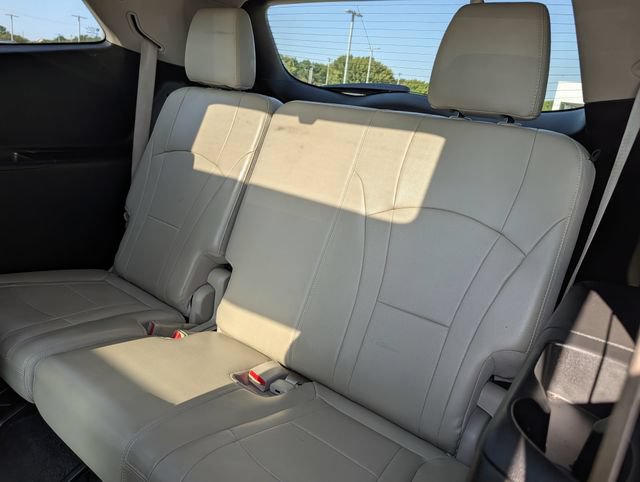 Used 2018 Buick Enclave Premium w/ Experience Buick Package FWD image 28